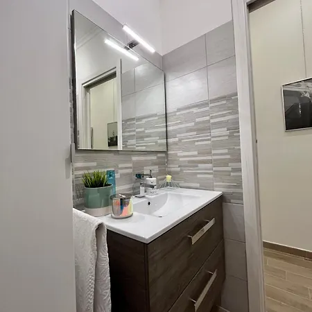 Simona's Place! In Piazza Bologna Апартаменты Рим