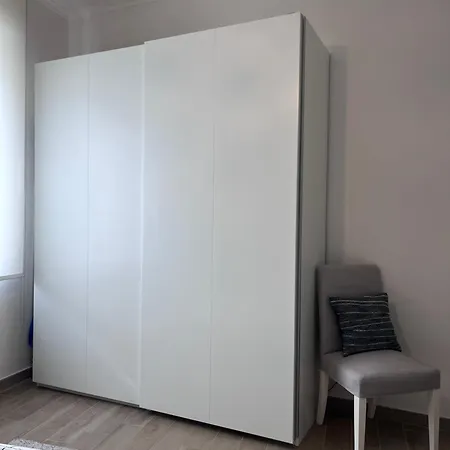 Simona's Place! In Piazza Bologna Апартаменты